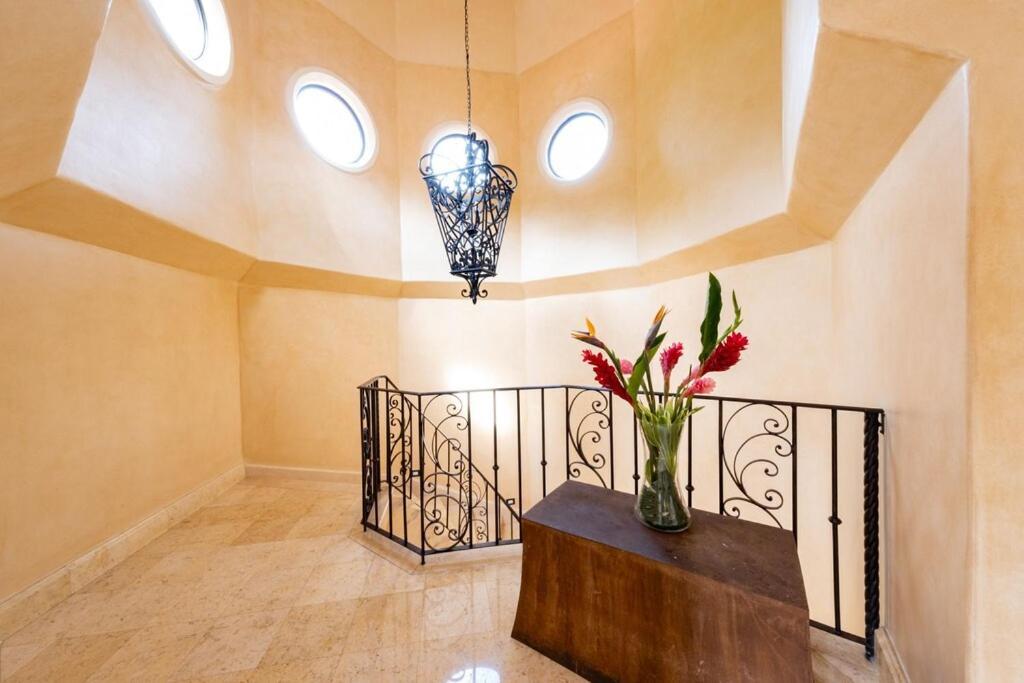 Villa Firenze, Costa Rica. All Inclusive, Luxury Villa Playa Herradura (Puntarenas) المظهر الخارجي الصورة